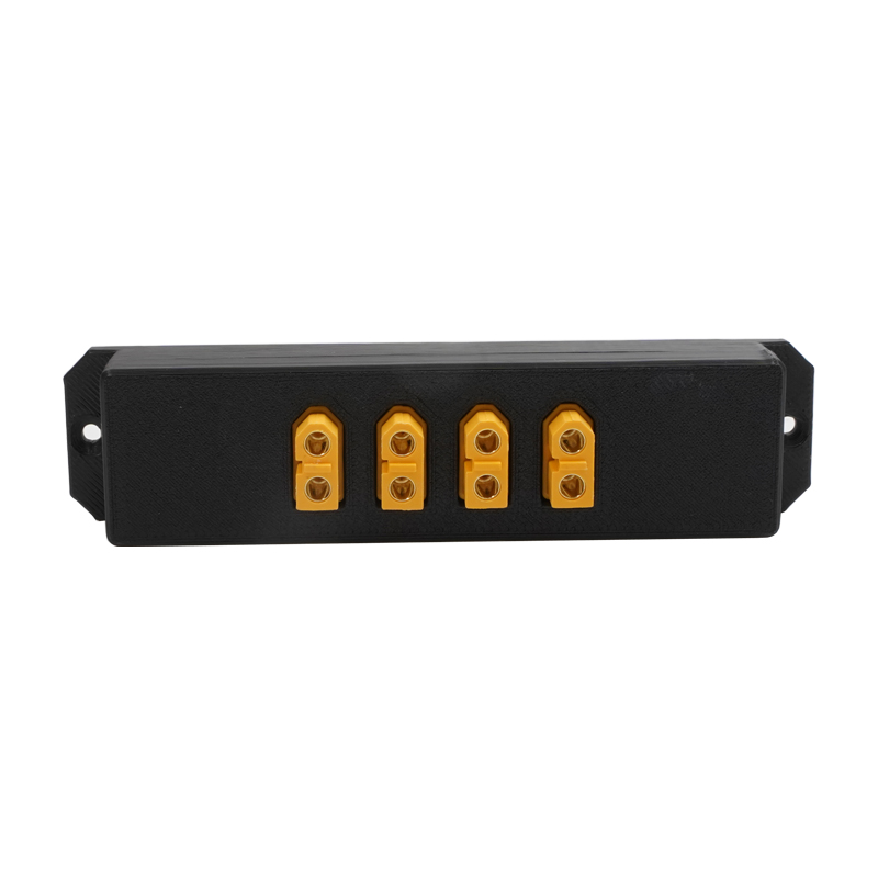 Outdoor Power Board - 1 SZT. 4-kanałowy rozdzielacz zasilania XT60,
